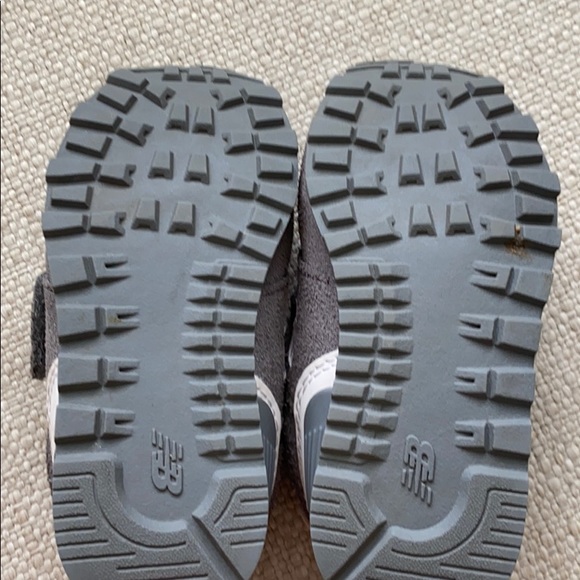 baby new balance velcro